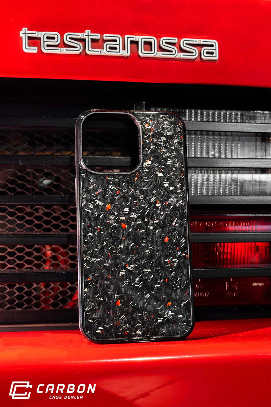 iPhone CarbonShield Pro® - Echtes gesmiedetes Carbon Fiber -Handycase